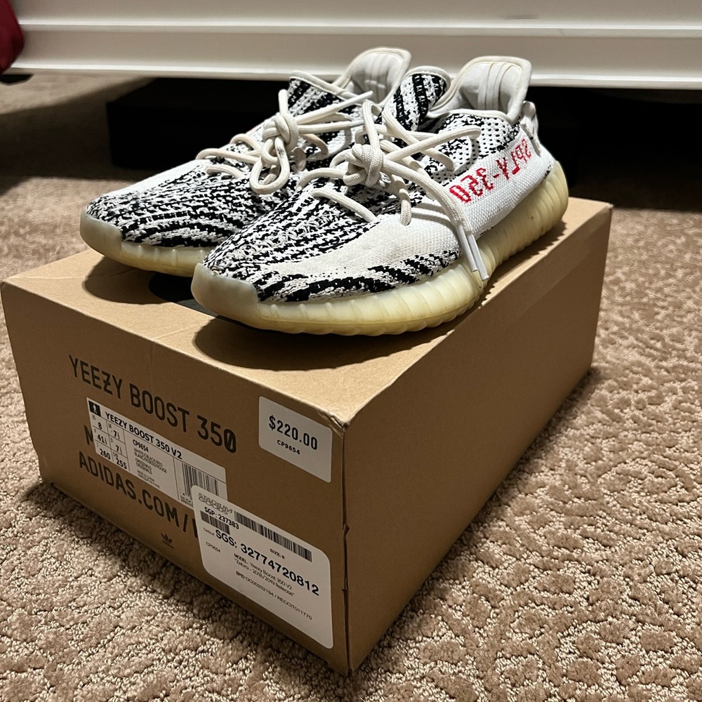 Adidas Yeezy Boost 350 V2 Zebra Size 8
